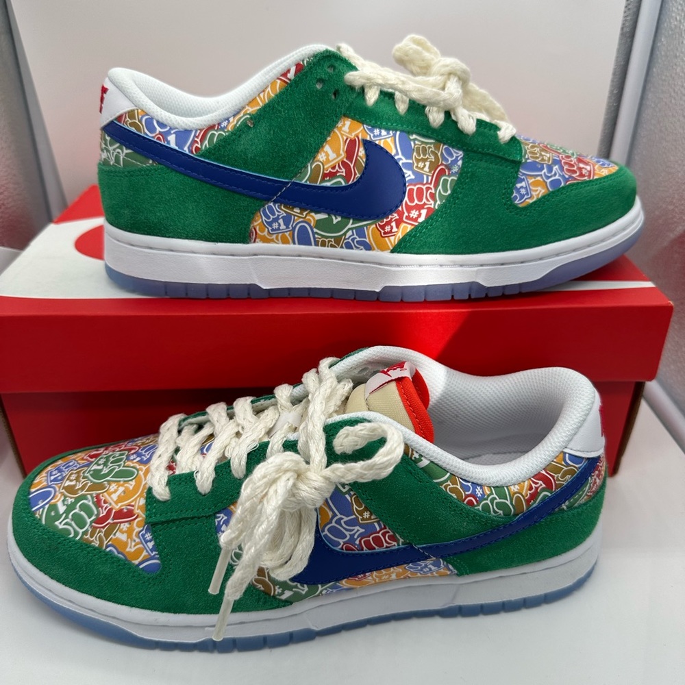 Brand new Nike dunks low